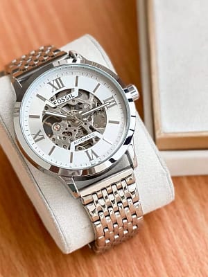 Fossil timepiece silver metal strap for men