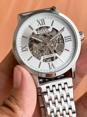 Fossil timepiece silver metal strap for men