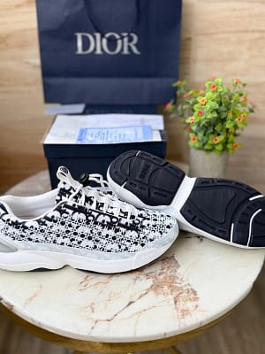DIOR imported sneakers for men