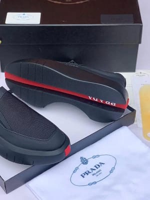 Louis Vuitton imported premium sports sneaker