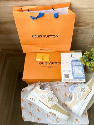 Louis Vuitton imported premium sports sneaker