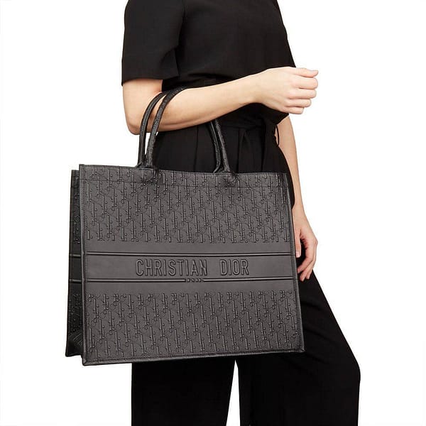 Christian Oblique Dior tote bag for women