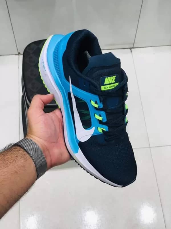 Nike Zoom Pegasus 37 running shoes