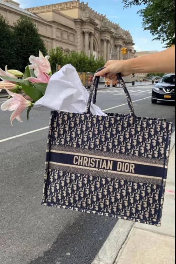 Christian Oblique Dior tote bag for women - Image 6